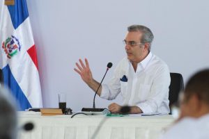 Presidente Abinader anuncia extensión de la UASD en Baní