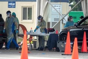 Florida reporta bajada de casos y hospitalizaciones por la covid-19