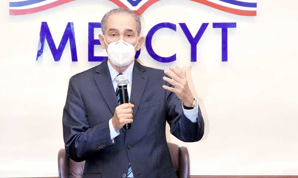 Ministro del Mescyt envía carta a Presidente en la que responde acusaciones de supuestas irregularidades
