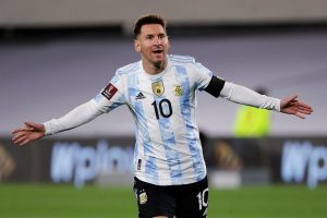 Messi iguala a Pelé como máximo goleador de selecciones en Sudamerica
