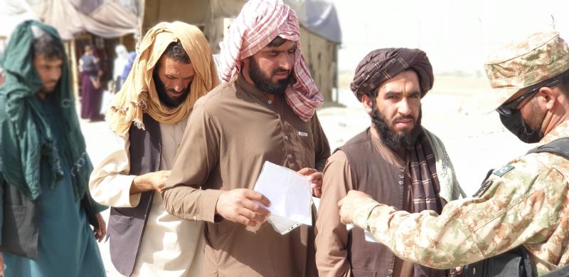 Pakistán cierra sus puertas a los refugiados afganos