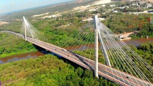 MOPC abrirá este martes carriles Este-Oeste del puente Mauricio Báez
