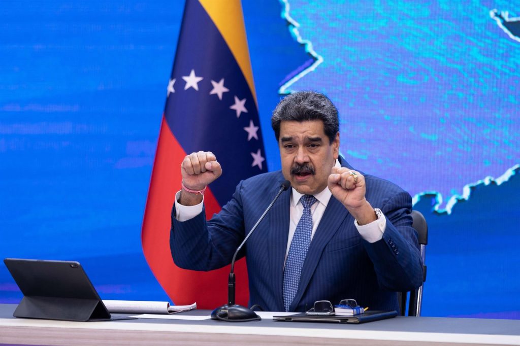 Maduro dice que "no va a haber impunidad" tras el diálogo con la oposición
