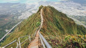 Aprueban la eliminación de las famosas 'escaleras al cielo' de Hawái