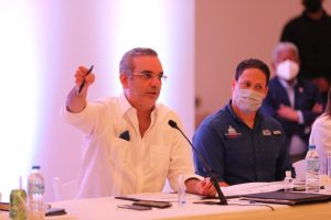Luis Abinader anuncia saneamiento de 10,700 títulos de propiedad