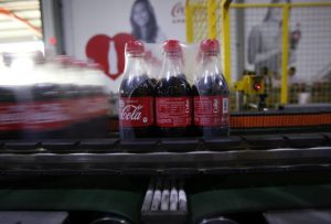 Un ministro peruano afirma que la Coca-Cola está hecha a base de hoja de coca