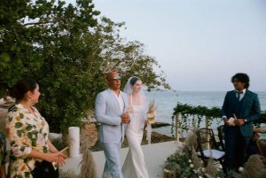 Vin Diesel acompaña al altar a la hija de Paul Walker el día de su boda