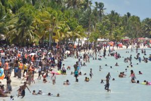 Conozca la bacteria hallada en playa de Boca Chica