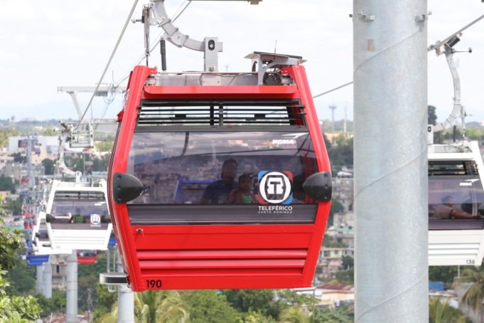 Dicen teleférico y monorriel no solucionarán problema de transporte