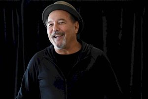 Rubén Blades se solidariza con canarios por la erupción del volcán