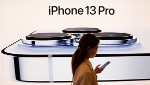 Alertan de un déficit global de teléfonos iPhone, ¿a qué se debe?