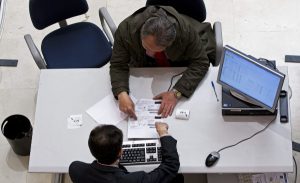Nombres de impuestos, con las iniciales en minúscula