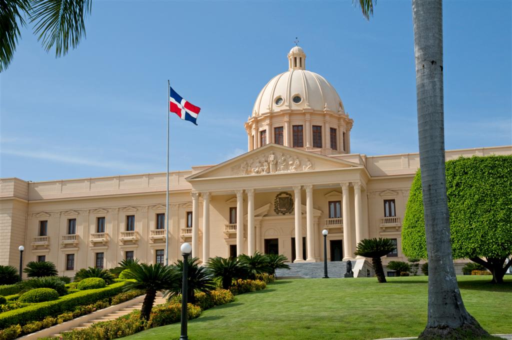 Gobierno pausó programa especial de visados para estudiantes haitianos
