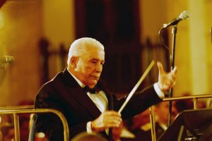 Muere el maestro José Delmonte, propulsor del canto coral dominicano