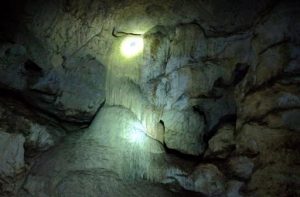 Crea comisión para convertir Cuevas del Pomier en capital prehistórica