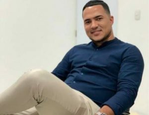 Hombre se suicida en interior de un banco en Río San Juan