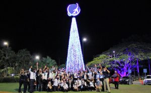Aeropuerto Cibao inicia época navideña encendido árbol de Navidad