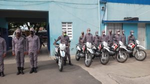 Policía incorpora cinco motocicletas y 15 agentes para redoblar patrullaje