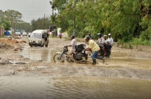 Genera respaldo y rechazo intervención carretera Manoguayabo