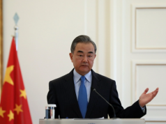 China afirma que la UE tiene una "división cognitiva" en su política
