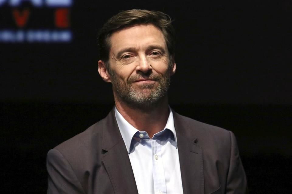 Hugh Jackman anuncia que tiene covid y cancela musical