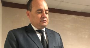 Cámara de Cuentas declara a Surún Hernández en desacato