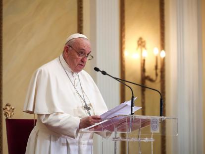 El papa pide política migratoria común ante "los egoísmos nacionalistas"