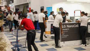 Plaza Lama ofrece 10% de descuento a compras realizadas con el Bono Navideño
