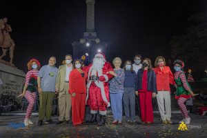 La Orquesta Metropolitana de Santiago interpretó un popurrí de villancicos navideños,