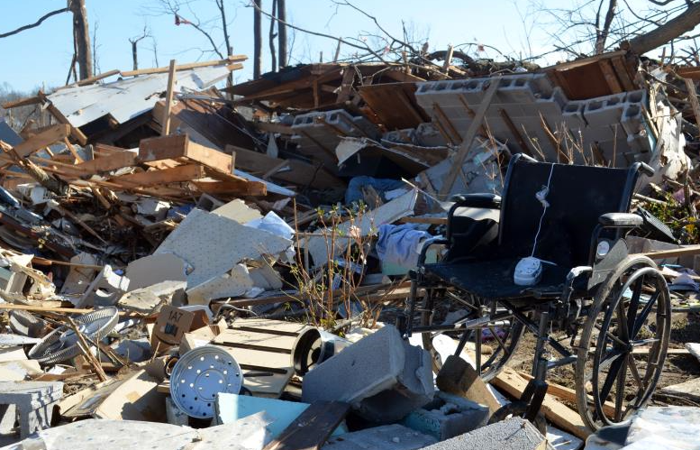 Tornado voló su casa en Kentucky: "Esto antes era un sitio bonito. Ya no"