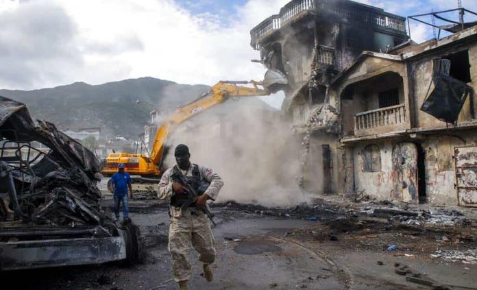 Ya suman 95 los muertos en explosión de camión cisterna en Haití