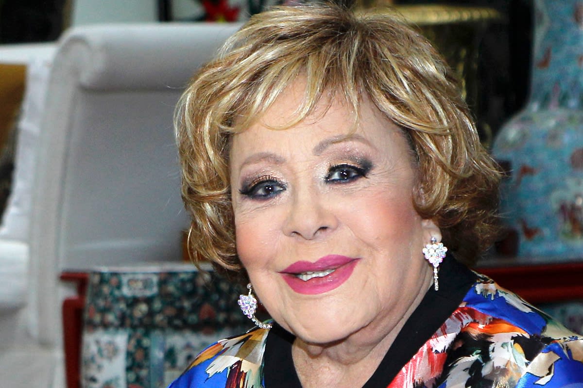 La actriz mexicana Silvia Pinal pasa Navidad aislada pero bien y tranquila