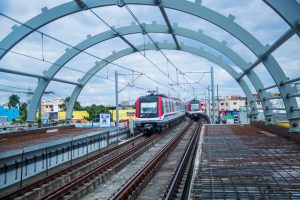 Informan suspensión de servicio en el tramo elevado del Metro