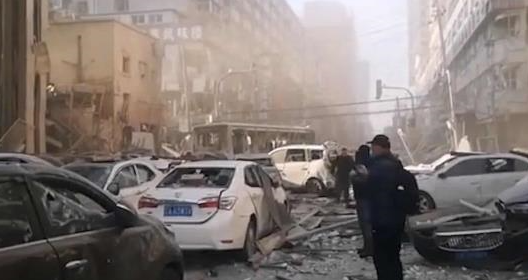 Al menos 3 muertos en explosión de gas en una cafetería en China