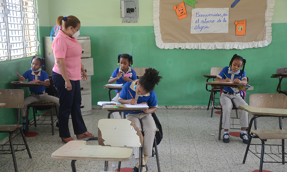 La estrategia de permanencia del retorno a la escuela en el marco de la pandemia, se llevará a cabo mediante una política de flexibilidad