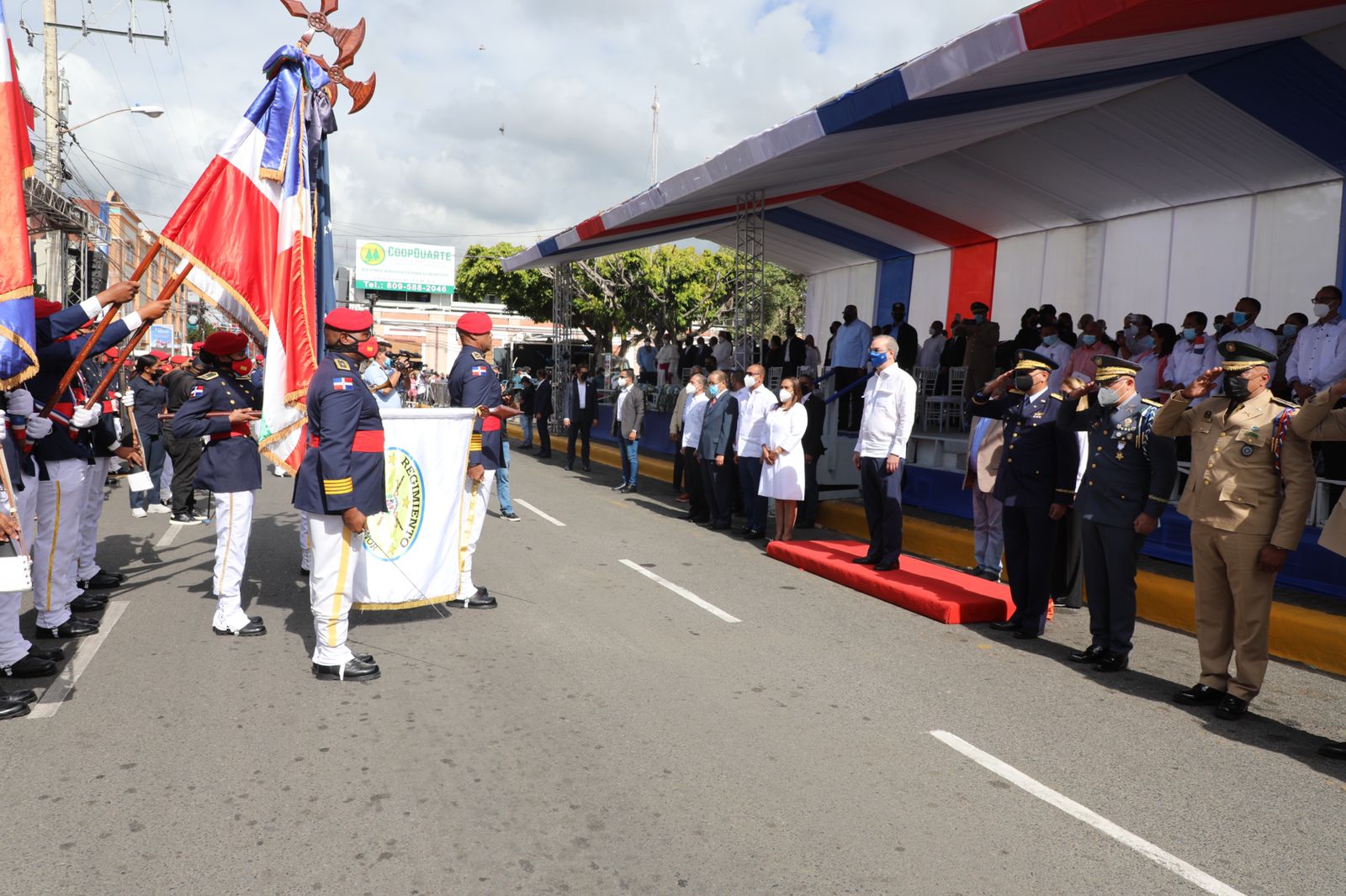 Presidente Luis Abinader inaugura el “Mes de la Patria”