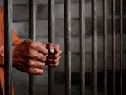Se fugan tres presos de un cuartel policial en Azua