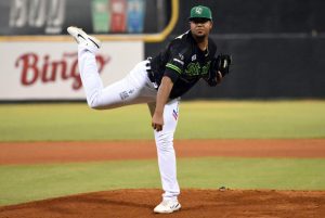 Estrellas buscan hoy su pase a la Serie Final