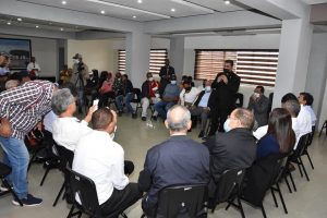 Grupos populares de San Francisco de Macorís ratifican huelga municipal