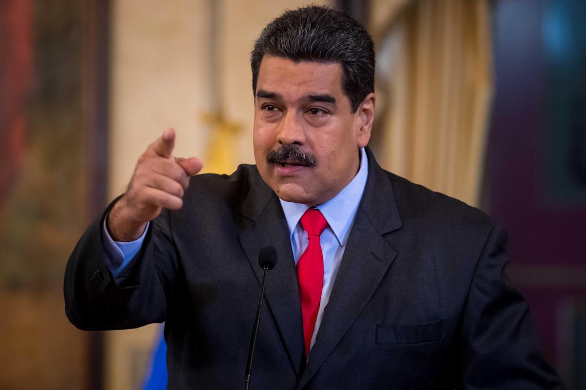 Maduro acusa a la OTAN de querer "acabar militarmente" con Rusia