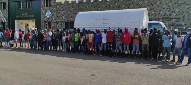 Migración deporta 103 haitianos y ocupan 22 motocicletas en Dajabón
