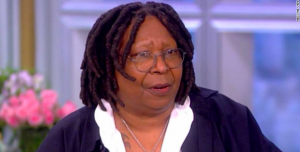 Whoopi Goldberg regresa a la TV tras sus comentarios sobre el Holocausto