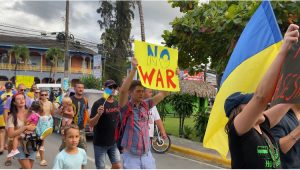 Una ONG dominicana dará refugio a turistas ucranianos varados en el país