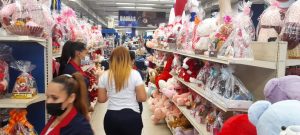 Peluches y flores, artículos más demandados en San Valentín