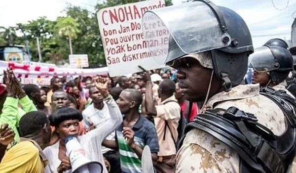 Haití sube salario mínimo pero sindicatos descontentos anuncian protestas