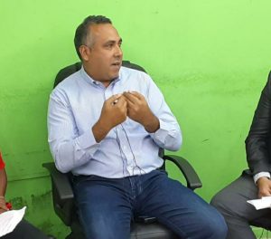 Alcalde de Bayaguana revela no se va del PLD; apoyará Domínguez Brito