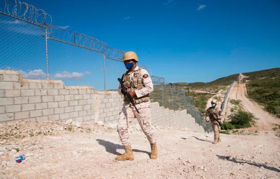 Primer picazo en verja fronteriza con Haití abrirá nuevo capítulo