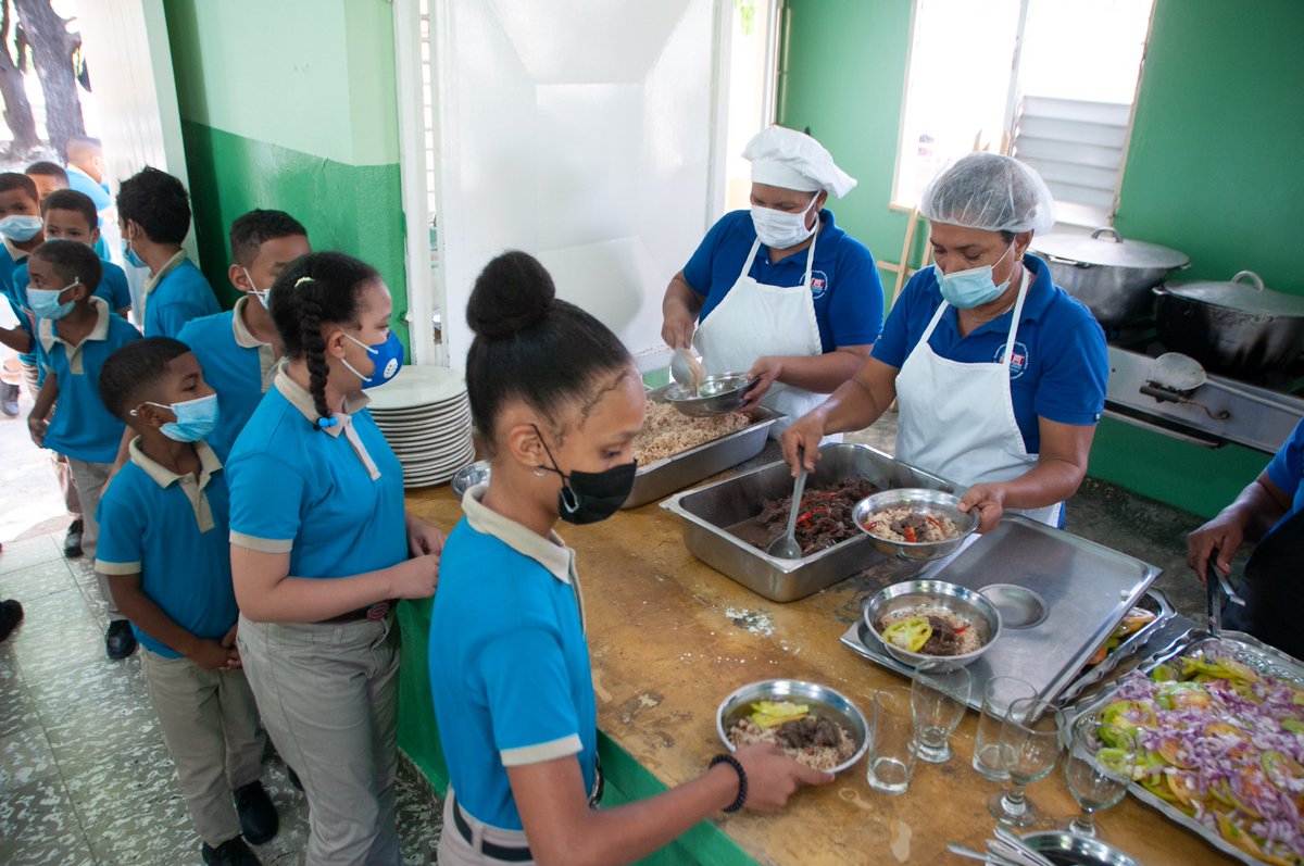 Suplidores del almuerzo escolar anuncian paro nacional