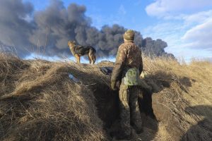 Más de 200 ecuatorianos cruzaron frontera de Ucrania y llegaron a Polonia