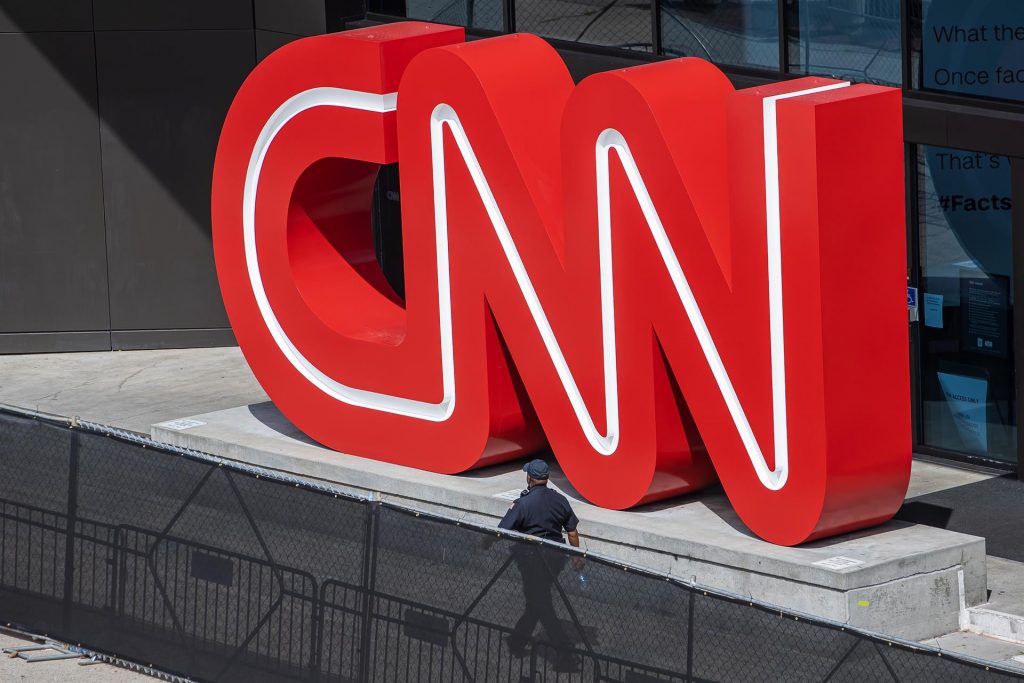 CNN y Bloomberg interrumpirán temporalmente su emisión en Rusia